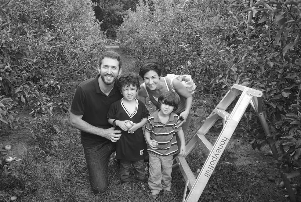 ditye family photo mommyhood101